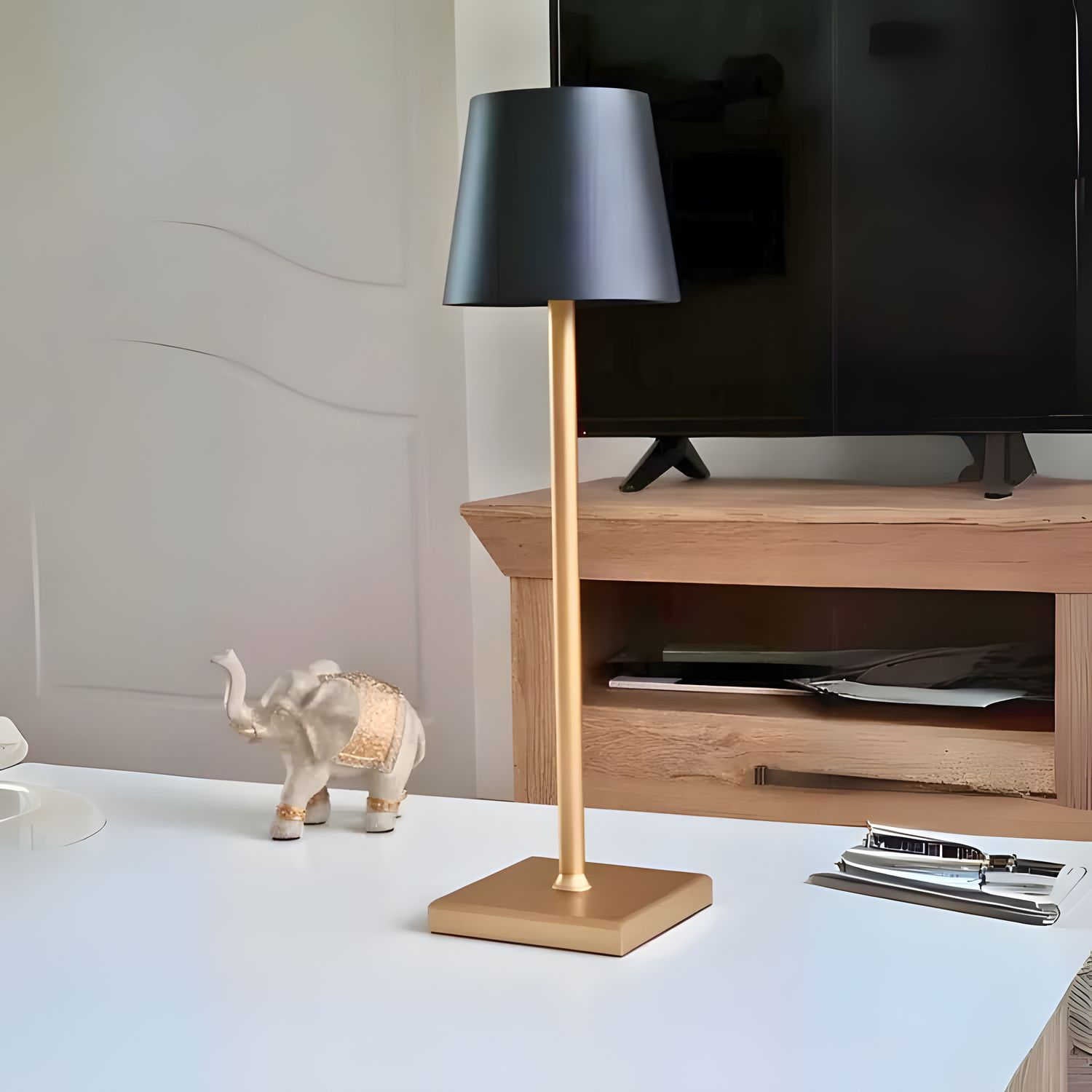Cordless waterproof table lamp on an outdoor dining table for patio use