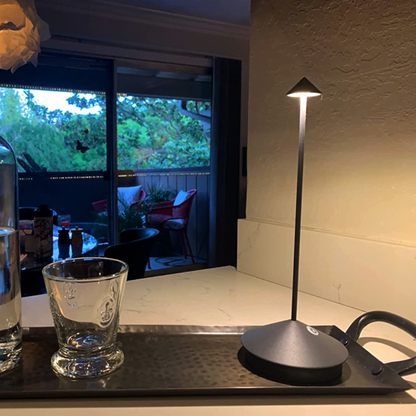 Minimalist LED Table Lamp – Dimmable Cordless Lighting