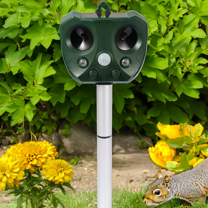 Solar Powered Outdoor Fox Repeller